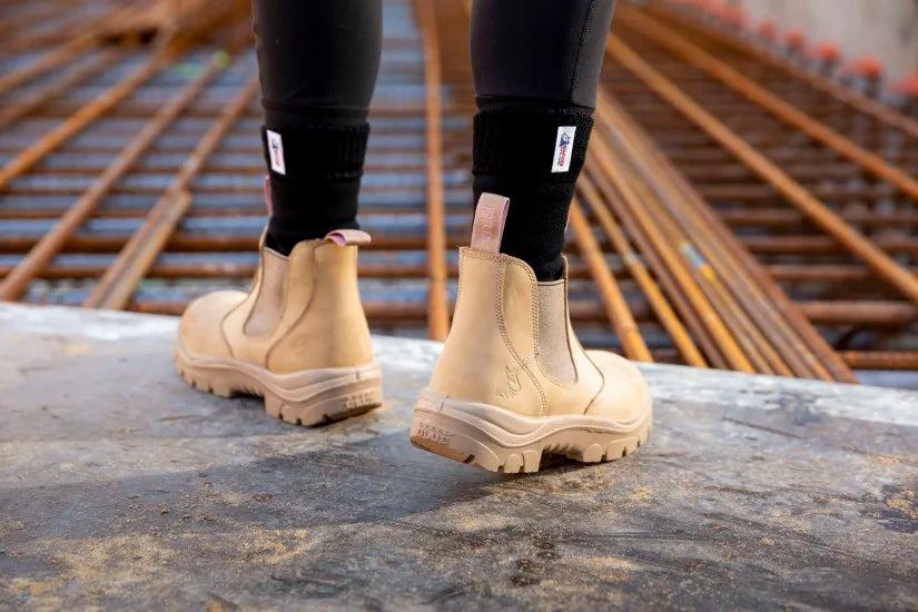 STEEL BLUE - HOBART LADIES - 060 SAND TPU_Sand - 512701