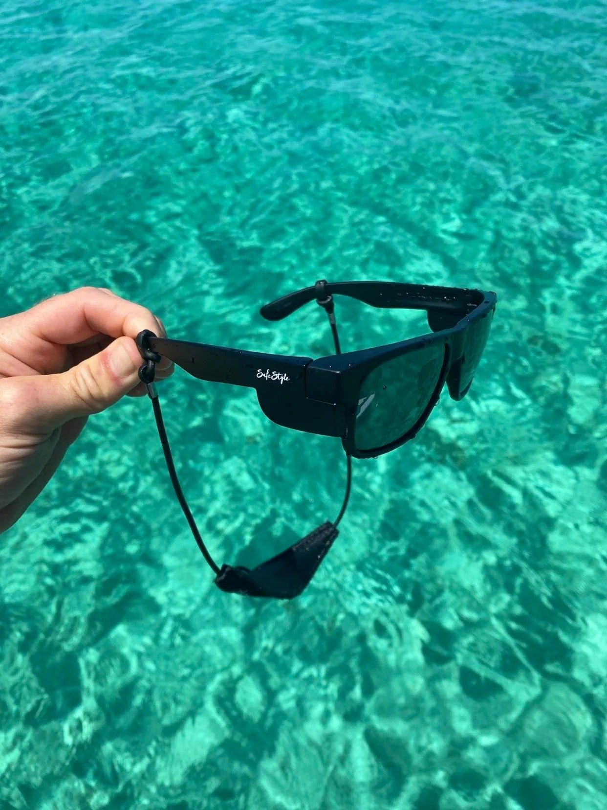SafeStyle - Floating Lanyards