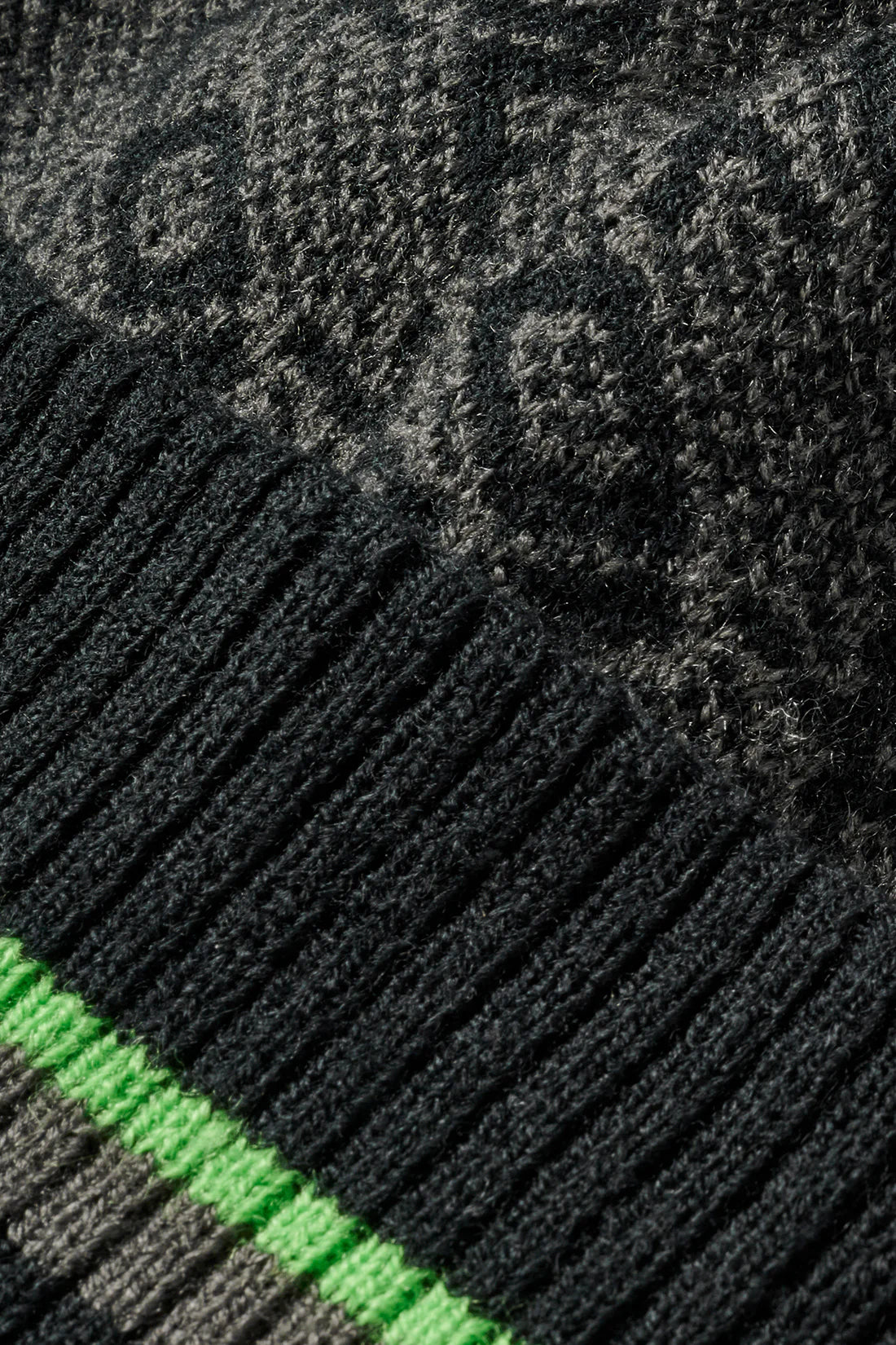 FXD - CP-11 Jacquard Beanie-Black/Grey