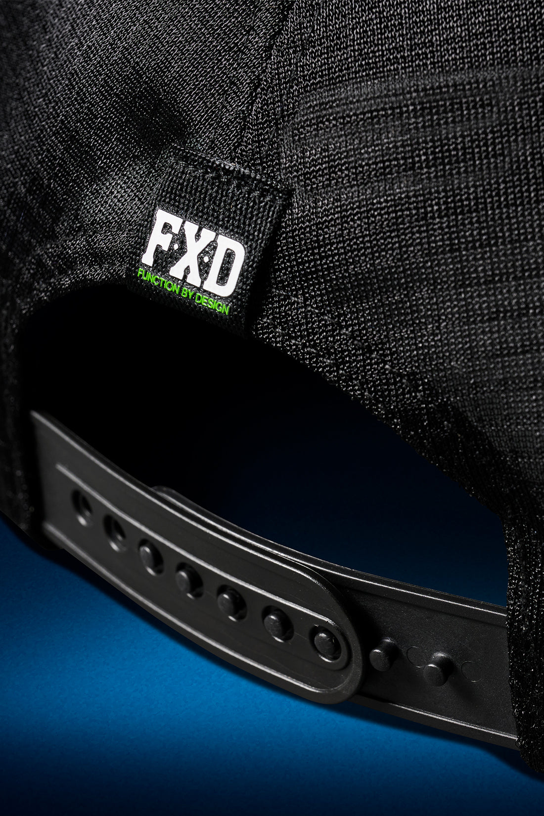 FXD - CP-13 Tech Trucker Cap_Black/big logo