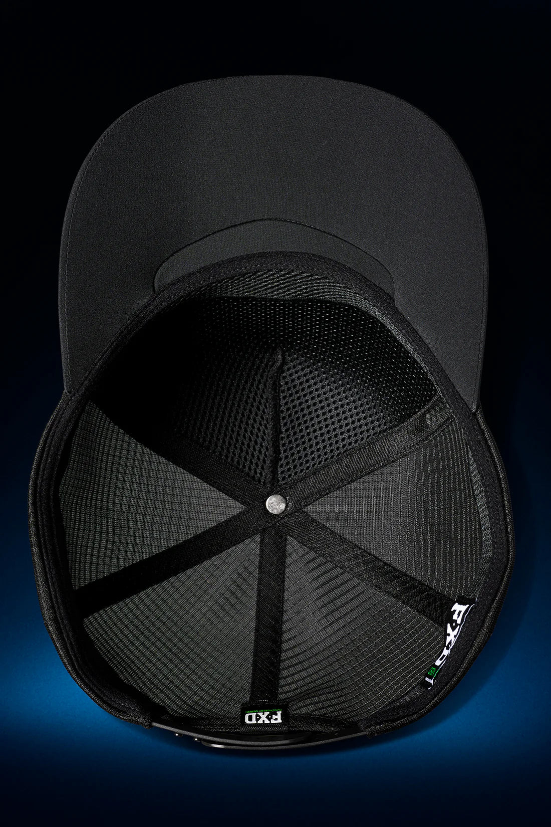 FXD - CP-13 Tech Trucker Cap_Black/small logo