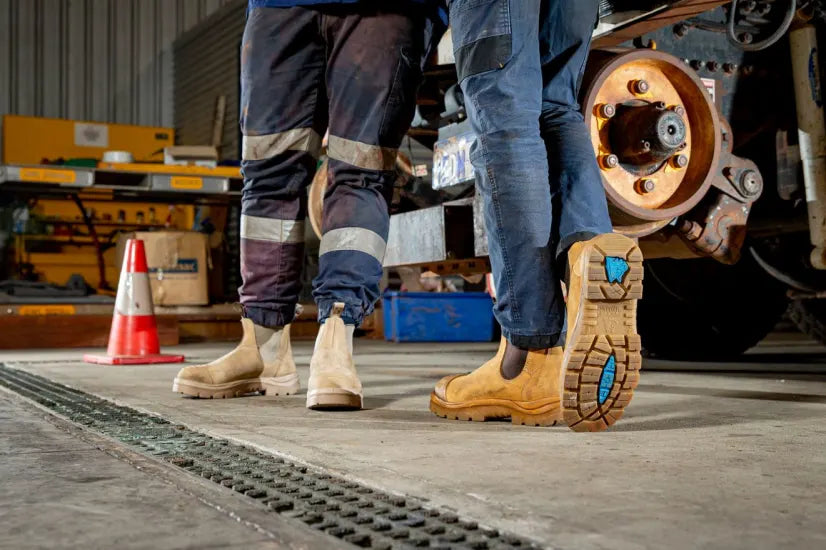 Steel Blue - HOBART - WHEAT TPU SC - 312601